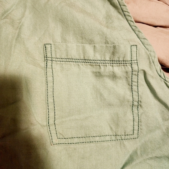 1250°C Light Teal Sleeveless Top Raw Frayed Hem Women's Medium M Pocket Soft EUC - Picture 3 of 7